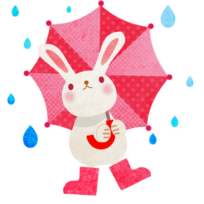 雨の日に、赤い水玉の傘をさした、うさぎの無料イラストです。
